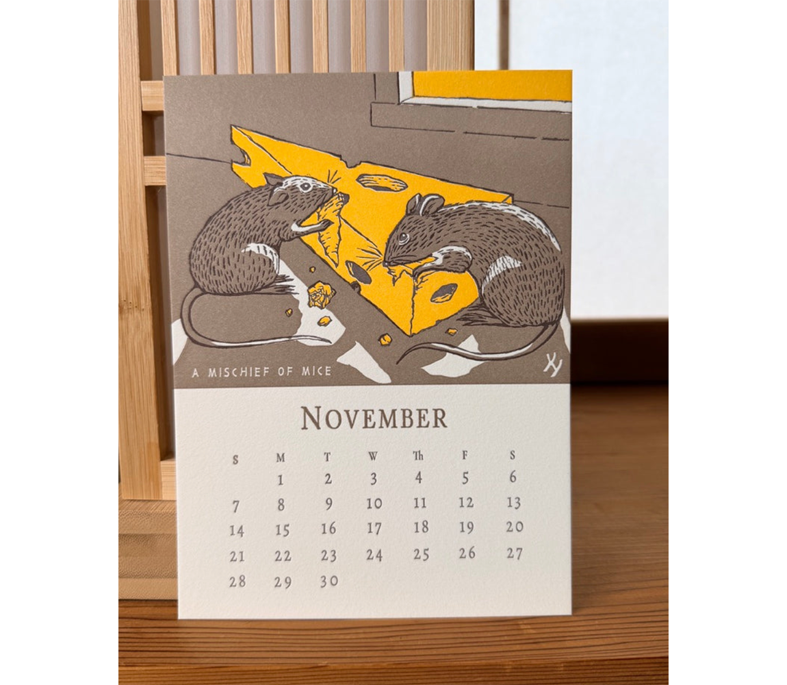 Animal Almanac 2027 Calendar with Stand - Yoshiko Yamamoto